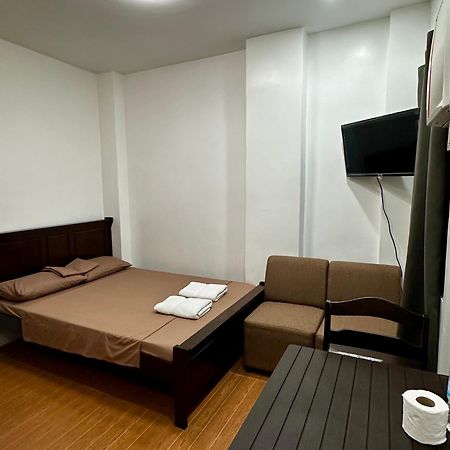 Rjc Building Apartment Olongapo Bagian luar foto