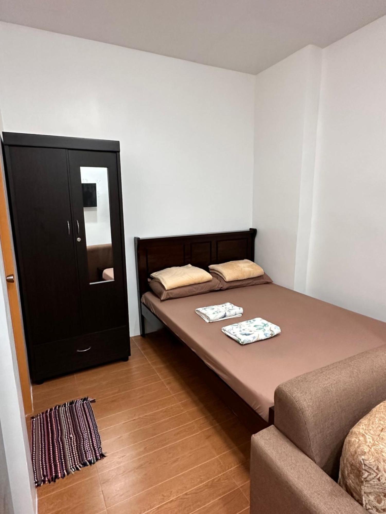 Rjc Building Apartment Olongapo Bagian luar foto
